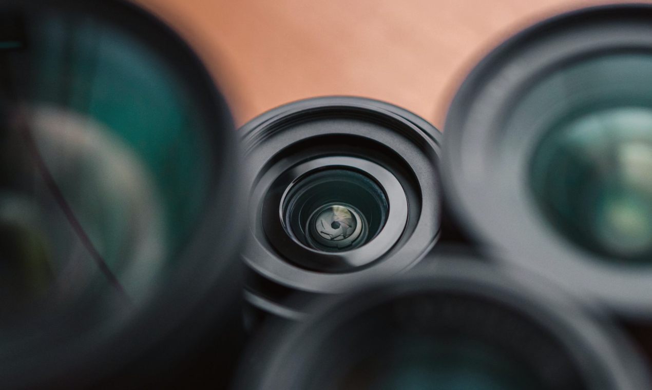 Standardzoom eller fast 50 mm: hvilket objektiv skal du starte med?